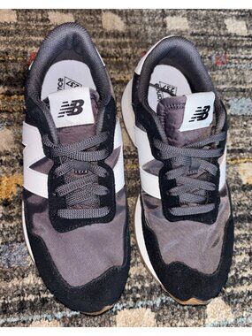 NEW BALANCE WOMENS 237_BLACK/GREY WS237NB-SIZE 6.5